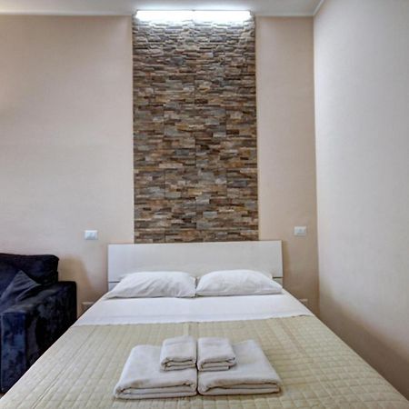 Milanrentals - Lecco 11 Apartment Exterior photo